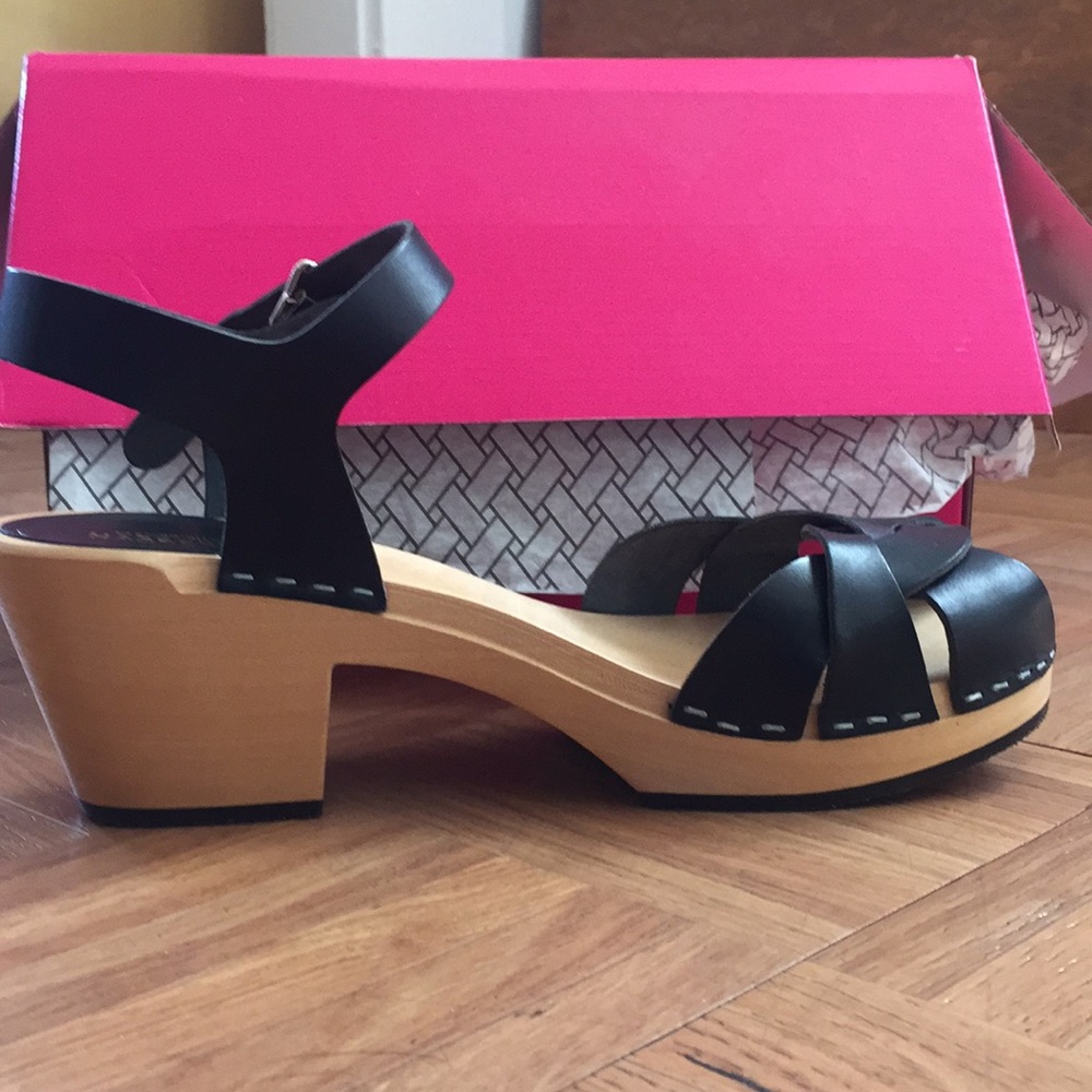 Swedish Hasbeen Kringlan, size 40, never worn!!